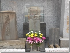 鶴屋南北墓